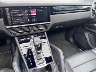 Porsche Cayenne 3.0 V6/PANORAMA/KAMERA/21/1ST H/VOLL SERVICE PORSCHE (2018) - Photo 11