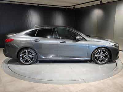 BMW 218 218iA PACK M GPS CUIR CARPLAY BLUETOOTH PHARES LED (2021) - Photo 2