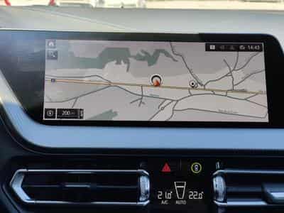 BMW 118 118i PACK M SIEGES M CARPLAY GPS PHARES LED (2021) - Photo 15