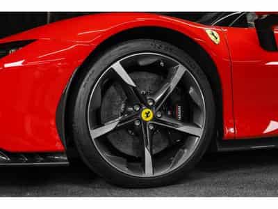 Ferrari SF90 V8 - ROSSO CORSA METALLIC - FULL CARBON (2025) - Photo 14
