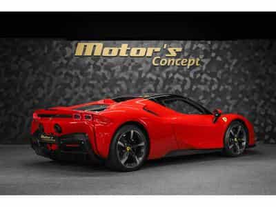 Ferrari SF90 V8 - ROSSO CORSA METALLIC - FULL CARBON (2025) - Photo 3