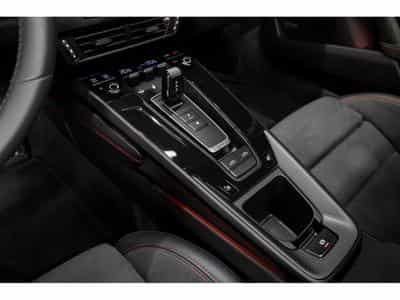 Porsche 911 992.2 Targa 4 GTS PDK - ROUGE CARMIN (2025) - Photo 10
