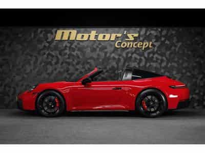 Porsche 911 992.2 Targa 4 GTS PDK - ROUGE CARMIN (2025) - Photo 2