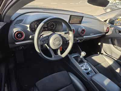 Audi A3 SPORTBACK 30TFSI 116CV S-LINE (2020) - Photo 6