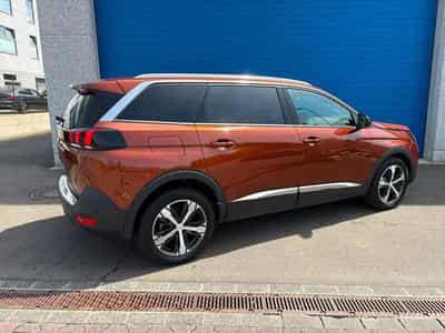 Peugeot 5008 5008 BlueHDi 130 EAT8 Allure Pack (2023) - Photo 2