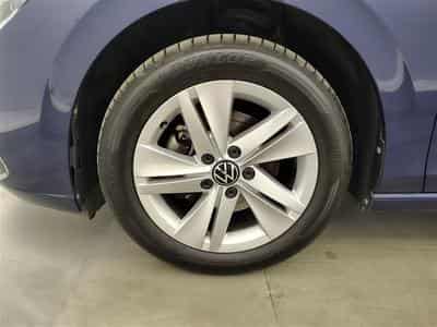 VW Golf 1.0 eTSI Life OPF DSG (2023) - Photo 6