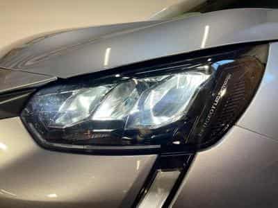 Peugeot 208 1.2 ESSENCE 75 CV ALLURE STYLE CARPLAY 5P (2023) - Photo 15