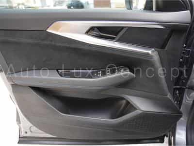 Renault Espace E-Tech Full Hybrid 200 Esprit Alpine 7 places (2025) - Photo 15