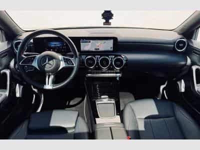 Mercedes A 180 A 180 Luxury Line Automatique // Garantie 12 Mois✅ (2023) - Photo 9
