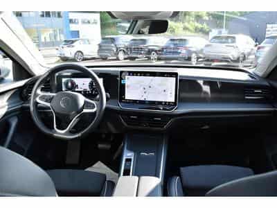 VW Passat 2.0 TDI Business DSG PANO TRAVEL CAM360 1° MAIN (2025) - Photo 10