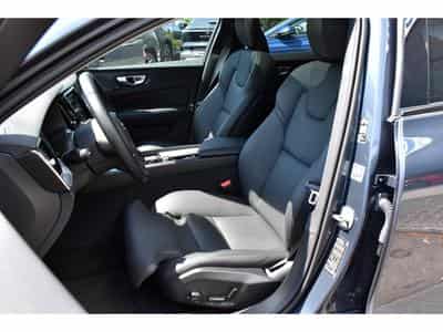 Volvo V60 2.0 B4 Plus Dark Geartronic PANO CUIR MEMO CAM360 HARMAN 1°M (2025) - Photo 6