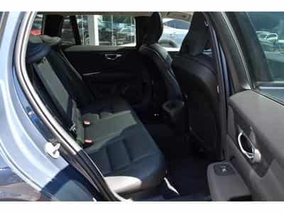 Volvo V60 2.0 B4 Plus Dark Geartronic PANO CUIR MEMO CAM360 HARMAN 1°M (2025) - Photo 8