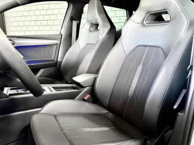 Cupra Leon VZ 2.0 TSI 300CV *CAM* *BEATS* ACC* *19"* (2023) - Photo 4