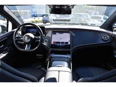 Mercedes EQE 300 AMG Line AIRMATIC DISTR CUIR MEMO PANO BURMESTER CAM360 (2025) - Photo 10