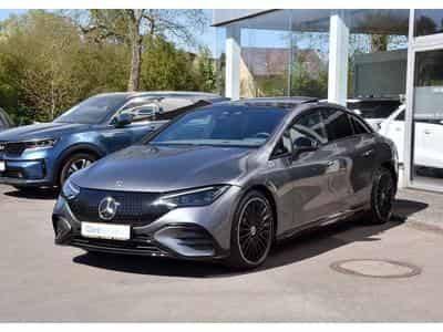 Mercedes EQE 300 AMG Line AIRMATIC DISTR CUIR MEMO PANO BURMESTER CAM360 (2025) - Photo 2