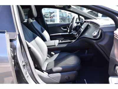 Mercedes EQE 300 AMG Line AIRMATIC DISTR CUIR MEMO PANO BURMESTER CAM360 (2025) - Photo 7
