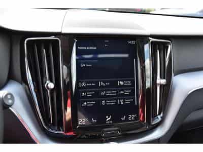 Volvo XC60 2.0 T5 Momentum Geartronic MEMO PANO BLIS CAM360 1° MAIN (2019) - Photo 15