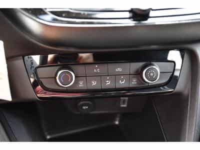 Opel Corsa 1.2 Turbo GS REGUL LANE SIDE CAM JA17 1° MAIN (2025) - Photo 14