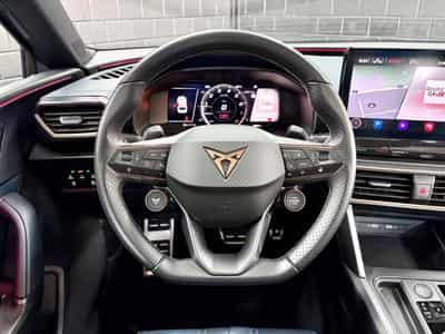 Cupra Leon VZ CUP 2.0 TSI 300CV * PANO * VSS * BEATS * CARBONE * (2024) - Photo 10