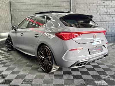 Cupra Leon VZ CUP 2.0 TSI 300CV * PANO * VSS * BEATS * CARBONE * (2024) - Photo 3