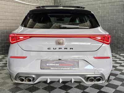 Cupra Leon VZ CUP 2.0 TSI 300CV * PANO * VSS * BEATS * CARBONE * (2024) - Photo 4