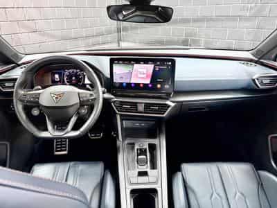 Cupra Leon VZ CUP 2.0 TSI 300CV * PANO * VSS * BEATS * CARBONE * (2024) - Photo 9