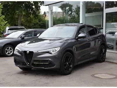 Alfa-Romeo Stelvio 2.0T Q4 Sprint TO CUIR MEMO ACC SIDE LANE GPS CAM 1° MAIN (2020) - Photo 2