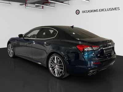 Maserati Ghibli 3.0 V6 Modena S Aut. 4x4 (2022) - Photo 14
