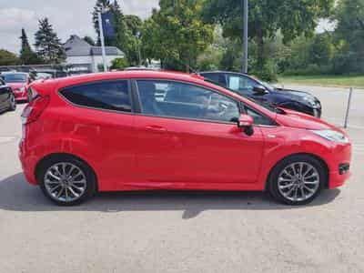 Ford Fiesta ST-Line (2017) - Photo 2