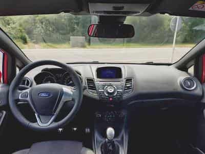 Ford Fiesta ST-Line (2017) - Photo 7
