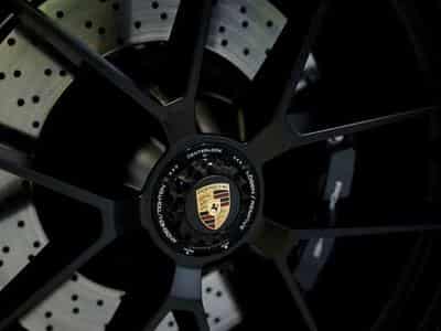 Porsche 911 Carrera GTS T-Hybrid *LIFT *Aero-Kit (2025) - Photo 14
