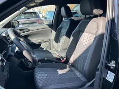 VW T-Cross 1.0 TSi 115 DSG R-Line (2026) - Photo 6