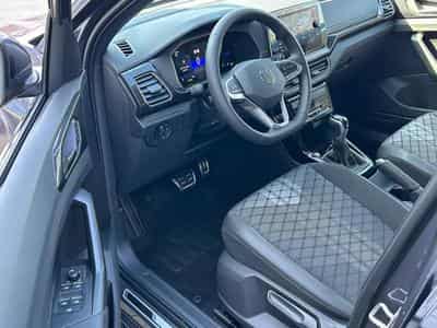 VW T-Cross 1.5 TSi 150 DSG R-Line (2026) - Photo 5