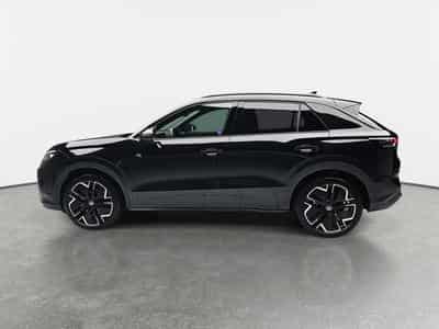 VW T-Roc 1.5 eTSi 150 DSG R-Line (2026) - Photo 3