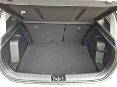 Hyundai i20 1.0T-GDI 90 Trend (2026) - Photo 15