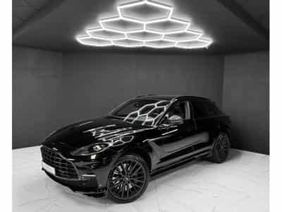 Aston-Martin DBX 4.0 V8 707 / CARBON / PANO / 23" / BLACK B (2022) - Photo 1