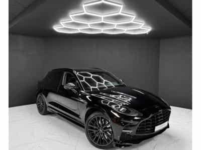 Aston-Martin DBX 4.0 V8 707 / CARBON / PANO / 23" / BLACK B (2022) - Photo 7