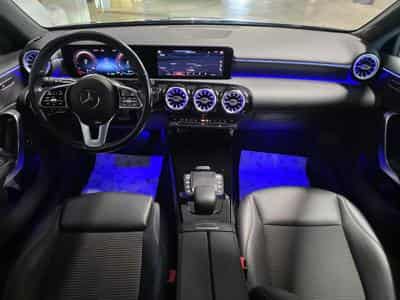 Mercedes A 250 e Plug in PROGRESSIVE LINE PANO CUIR NAVI 1 HAND (2022) - Photo 11