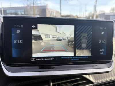 Peugeot 2008 1.5 HDI 130 GT EAT8 * GARANTIE 36 MOIS * (2023) - Photo 7