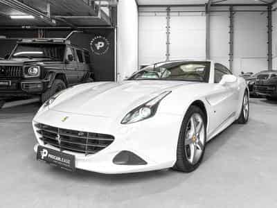 Ferrari California California T / 3.9 V8 / 4-Sitzer / (2015) - Photo 1