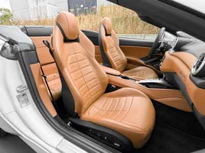 Ferrari California California T / 3.9 V8 / 4-Sitzer / (2015) - Photo 14