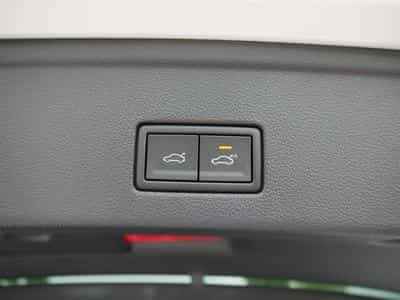 VW Touareg FINAL-EDITION (2026) - Photo 7