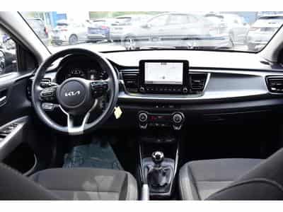 Kia Rio 1.2i Pulse REGUL GPS LANE CAM 1° MAIN (2023) - Photo 8