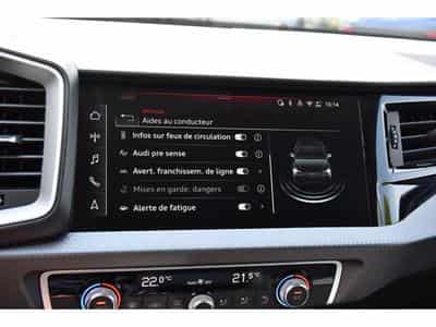 Audi A1 Sportback 30 TFSI S-Line S-Tronic Adrenalin Black Edition (2025) - Photo 14