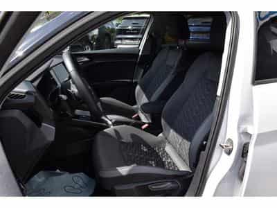 Audi A1 Sportback 30 TFSI S-Line S-Tronic Adrenalin Black Edition (2025) - Photo 6