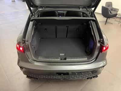 Audi S3 Sportback TFSI 333 CH / 245 kW S tronic quattro (2026) - Photo 9