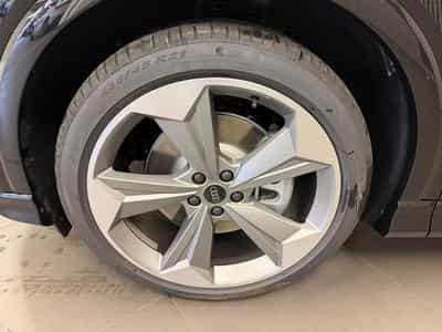 Audi Q4 e-tron SUV S line Performance 286 CH / 210 kW (2026) - Photo 10