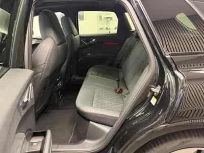 Audi Q4 e-tron SUV S line Performance 286 CH / 210 kW (2026) - Photo 6