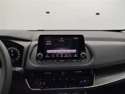 Nissan X-Trail 1.5 DIG-T 2WD X-Tronic Acenta 7pl. CARPLAY / FULL LED / CAM (2026) - Photo 11