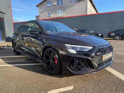 Audi RS3 Sportback 4x4 CherryBlack GARANTIE JUSQU'A 3 ANS (2022) - Photo 4